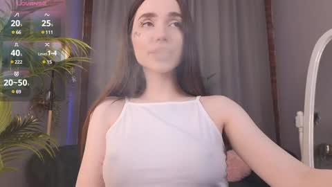 Snapshot of kim_lyn chatting on December 19, 2024, 5:29 am KIM online show from December 19, 2024, 5:29 am