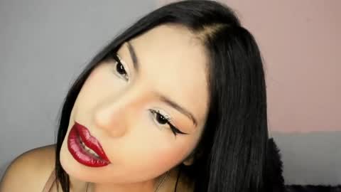 kim_mouth17 online show from April 25, 2026, 4:26 am