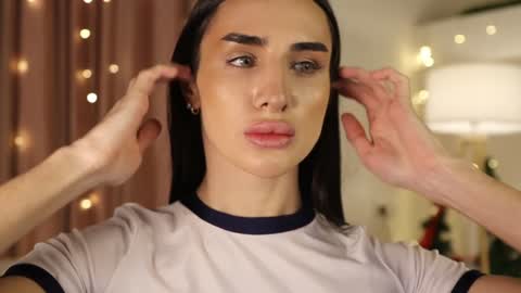 Kim Oberlin online show from January 8, 2025, 11:32 am