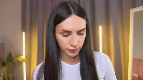 Kim Oberlin online show from November 13, 2025, 3:55 pm