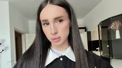 Kim Oberlin online show from March 4, 2026, 12:55 pm