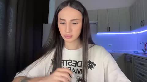 Kim Oberlin online show from March 6, 2026, 12:23 pm