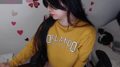 Kim online show from April 27, 2026, 6:44 am