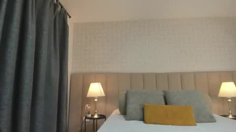 Snapshot of kim_spencer chatting on October 4, 2025, 3:21 pm Kim online show from October 4, 2025, 3:21 pm