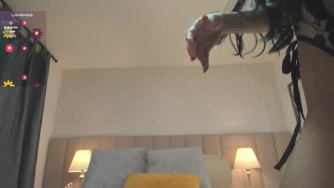 Snapshot of kim_spencer chatting on October 13, 2025, 2:06 pm Kim online show from October 13, 2025, 2:06 pm