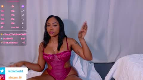 Snapshot of kima_09 chatting on June 8, 2026, 7:47 pm kima online show from June 8, 2026, 7:47 pm