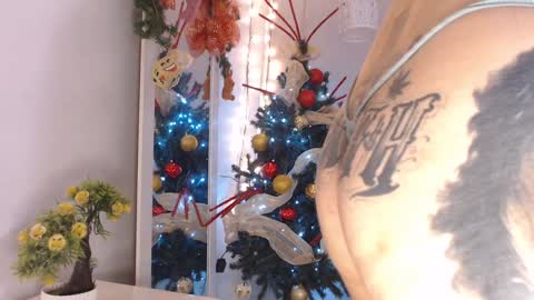 Snapshot of kimandyuk chatting on December 27, 2024, 1:53 am Kim Yuk online show from December 27, 2024, 1:53 am