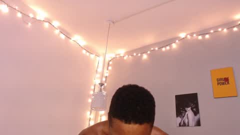 Snapshot of kimandyuk chatting on January 3, 2025, 10:19 pm Kim Yuk online show from January 3, 2025, 10:19 pm