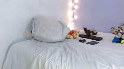 Snapshot of kimandyuk chatting on January 25, 2025, 1:10 am Kim Yuk online show from January 25, 2025, 1:10 am