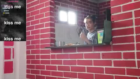 Kim  Yuk online show from January 15, 2026, 7:50 pm