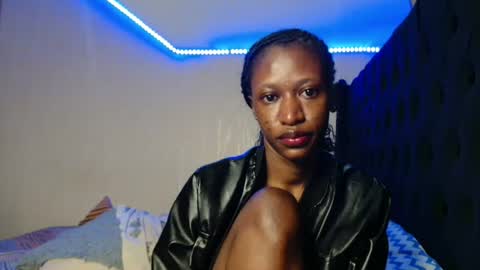 Snapshot of kimberly_chloe chatting on June 15, 2026, 7:27 pm Kimberly online show from June 15, 2026, 7:27 pm