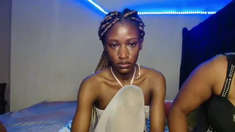 Snapshot of kimberly_chloe chatting on July 27, 2026, 8:27 pm Kimberly online show from July 27, 2026, 8:27 pm