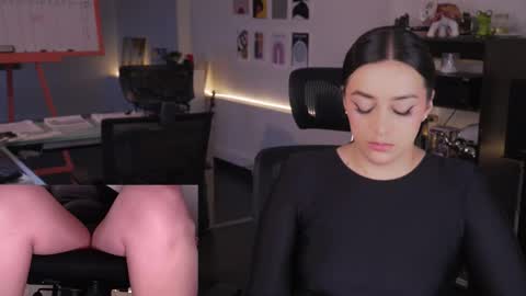 Snapshot of kimberly_clars chatting on January 6, 2026, 8:01 pm Kimberly 1200-1900 GMT-5 online show from January 6, 2026, 8:01 pm