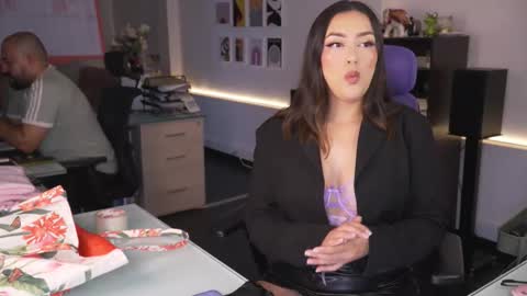 Snapshot of kimberly_clars chatting on February 22, 2026, 5:00 pm Kimberly 1200-1900 GMT-5 online show from February 22, 2026, 5:00 pm