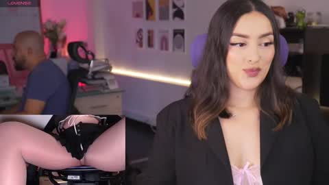 Snapshot of kimberly_clars chatting on March 2, 2026, 5:09 pm Kimberly 1200-1900 GMT-5 online show from March 2, 2026, 5:09 pm