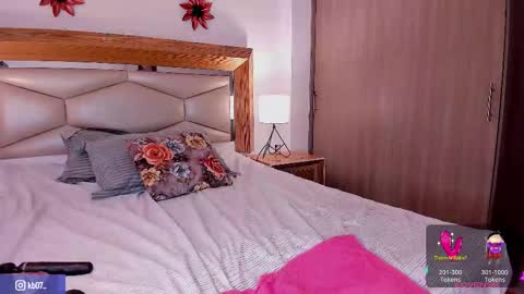 kimberly shaw online show from September 25, 2025, 9:07 pm