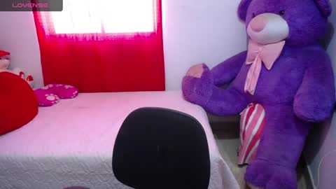 Snapshot of kimberly_slim chatting on July 6, 2026, 3:03 pm Kim online show from July 6, 2026, 3:03 pm