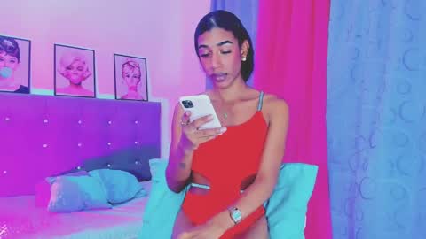 Snapshot of kimberly_thompsom chatting on January 5, 2025, 6:56 pm Your Queen KIM online show from January 5, 2025, 6:56 pm