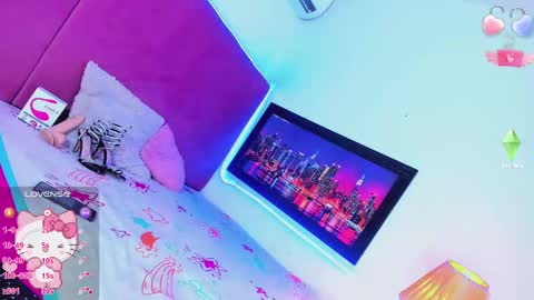 Snapshot of kimberly_thompsom chatting on October 17, 2025, 7:49 pm Your Queen KIM online show from October 17, 2025, 7:49 pm