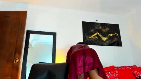 Kimberly Banks online show from January 7, 2026, 10:07 am