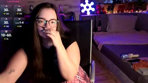 kimberlycaprice online show from February 5, 2026, 7:02 am