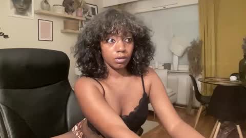 kimberlyee online show from March 4, 2026, 7:20 pm