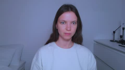 Kimberly online show from April 29, 2026, 3:32 am