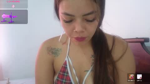kimberlyles7 online show from July 20, 2026, 1:24 pm