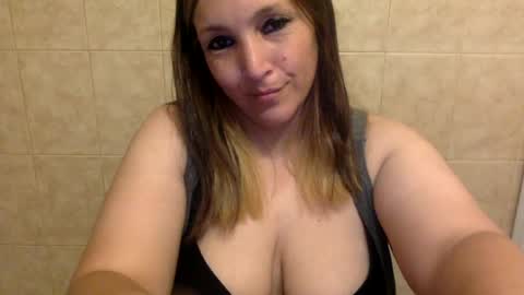 Snapshot of kimberlylynn chatting on July 31, 2026, 12:15 pm KimberlyLynn online show from July 31, 2026, 12:15 pm