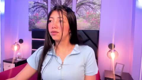 Snapshot of kimberlyvillalobos chatting on March 8, 2025, 11:37 am Kimberly Villalobos online show from March 8, 2025, 11:37 am