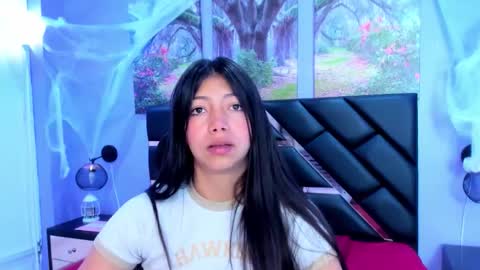 Snapshot of kimberlyvillalobos chatting on October 20, 2025, 11:32 am Kimberly Villalobos online show from October 20, 2025, 11:32 am