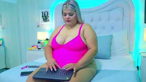 Snapshot of kimbrookss chatting on September 11, 2025, 11:43 am KimBrooks online show from September 11, 2025, 11:43 am