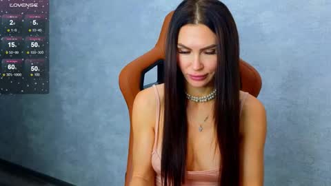 KIm online show from September 29, 2025, 5:12 am