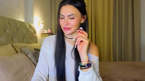 KIm online show from January 7, 2026, 2:36 am