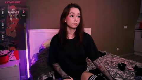 Snapshot of kimiko_luv chatting on October 10, 2025, 10:25 am Kimiko online show from October 10, 2025, 10:25 am