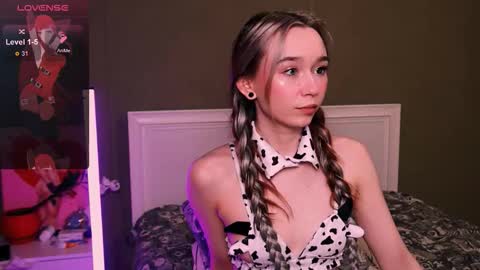 Snapshot of kimiko_luv chatting on November 22, 2025, 2:38 pm Kimiko online show from November 22, 2025, 2:38 pm