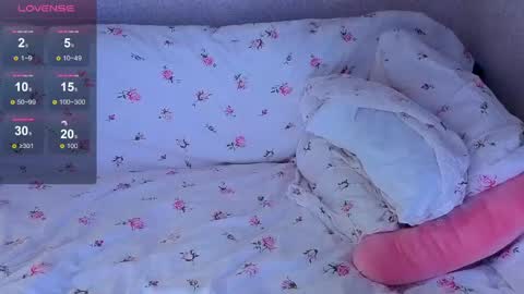 Snapshot of kimiko_shine chatting on April 15, 2026, 7:58 pm kimiko_shine online show from April 15, 2026, 7:58 pm