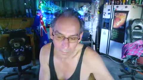 Snapshot of kimintheshed chatting on December 5, 2025, 11:08 am kimintheshed online show from December 5, 2025, 11:08 am