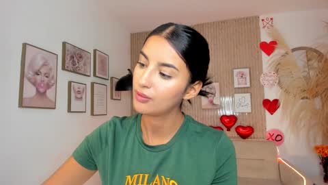 Kim  online show from February 20, 2025, 8:03 pm