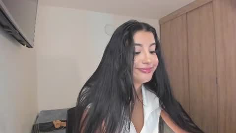 Snapshot of kimm_khalifa chatting on June 17, 2026, 1:52 am Kim online show from June 17, 2026, 1:52 am