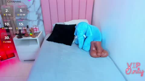 KIM online show from June 18, 2026, 3:07 am