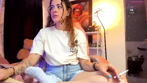 kimmberly_saenz_ online show from July 22, 2026, 10:23 pm