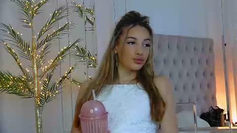 Snapshot of kimmdaviss chatting on June 11, 2026, 2:59 pm kimmdaviss online show from June 11, 2026, 2:59 pm