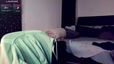 Kimmi online show from December 5, 2025, 12:41 am