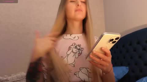 Kimmie online show from February 21, 2025, 7:10 pm