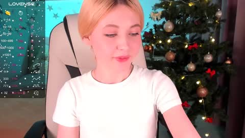  Your Kimmie  follow me  online show from December 30, 2024, 7:53 pm