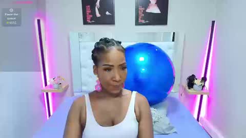 Kim online show from September 19, 2025, 1:01 pm