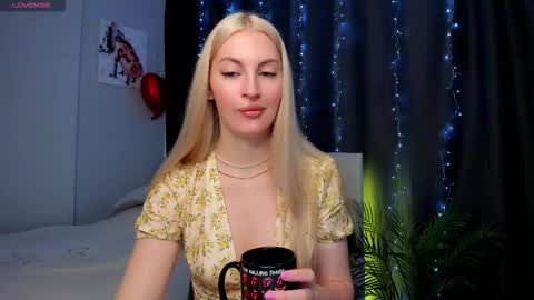 Snapshot of kimmy1_powell chatting on October 6, 2025, 3:48 am kimmy1_powell online show from October 6, 2025, 3:48 am