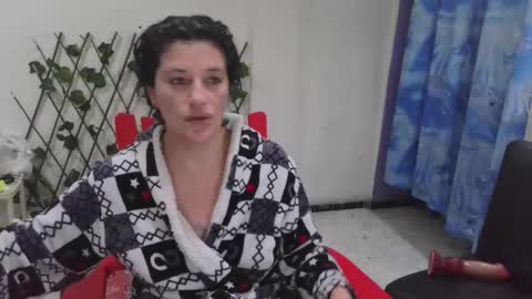 Kimmy online show from October 31, 2025, 4:35 am