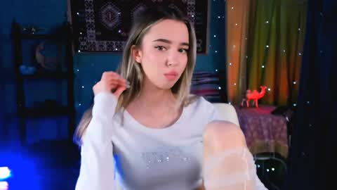 kimporins online show from April 29, 2026, 2:21 pm